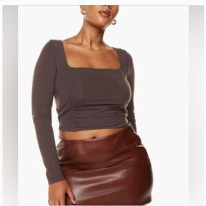 Aritzia Ruched Square Neck Long Sleeve Crop Top